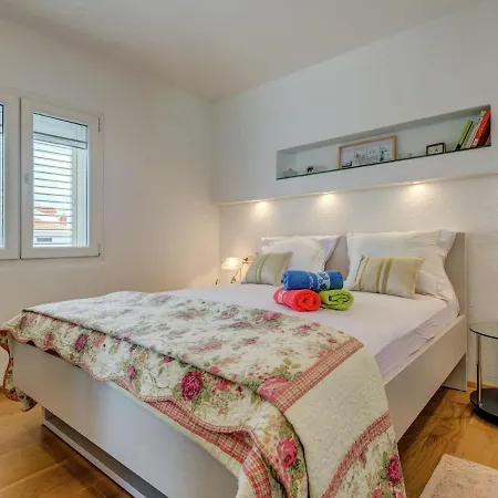 Apartment In Arbanija With Terrace